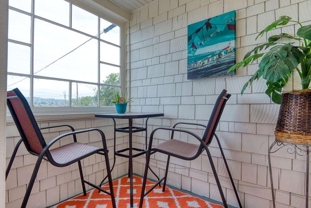 #Stayinmydistrict Heritage House Apt Coos Bay Eksteriør billede